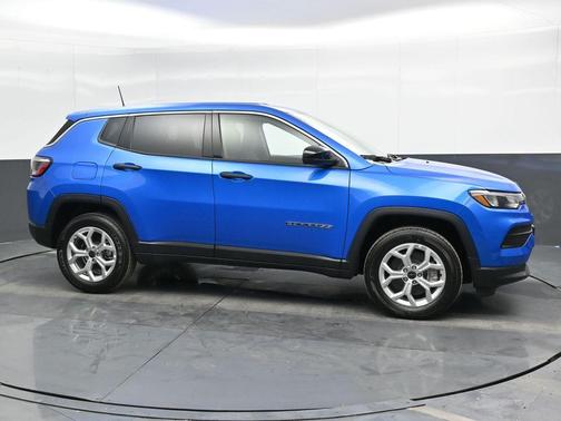 2025 Jeep Compass Sport