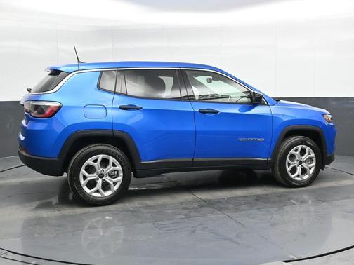 2025 Jeep Compass Sport