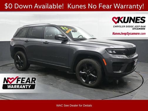 Metallic 2025 Jeep Grand Cherokee Laredo