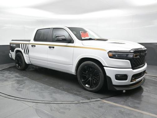 Bright White Clearcoat 2026 RAM 1500 Big Horn/Lone Star