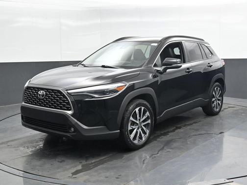 2022 Toyota Corolla Cross XLE