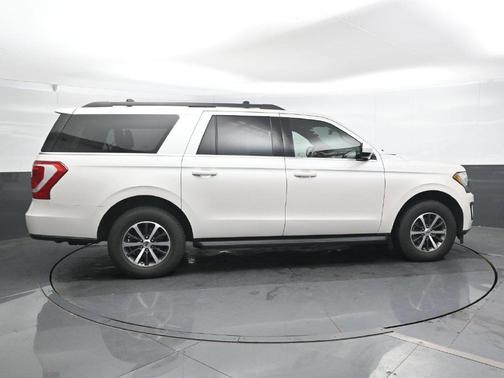 White Platinum Clearcoat Metallic 2019 Ford Expedition Max XLT