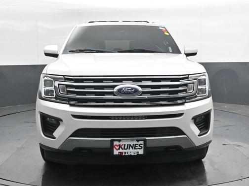 White Platinum Clearcoat Metallic 2019 Ford Expedition Max XLT