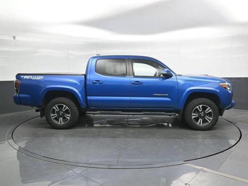 Blazing Blue 2018 Toyota Tacoma TRD Sport