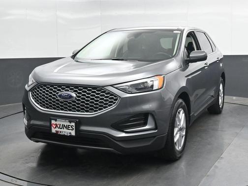 Gray Metallic 2024 Ford Edge SEL