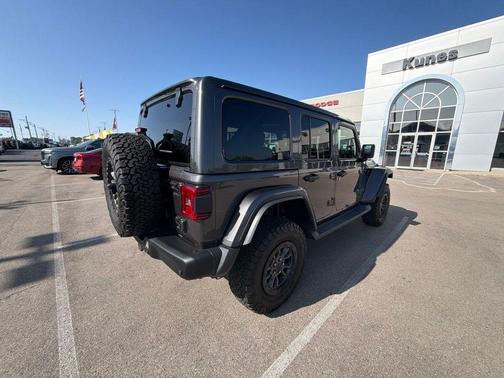 Granite Crystal Clearcoat Metallic 2021 Jeep Wrangler Unlimited Rubicon 392
