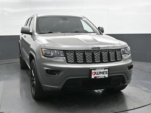 2022 Jeep Grand Cherokee WK Laredo