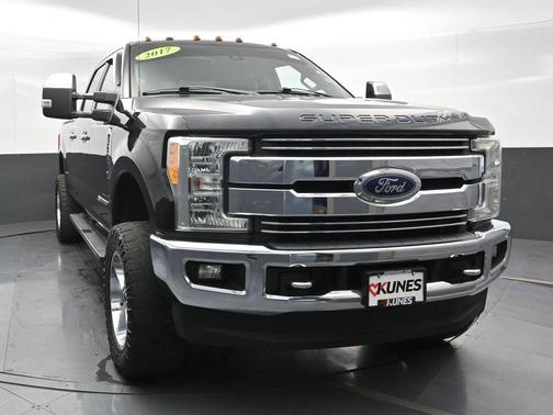2017 Ford F-350 Lariat Super Duty
