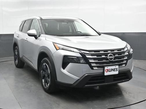Brilliant Silver Metallic 2025 Nissan Rogue SV