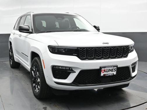2025 Jeep Grand Cherokee Summit