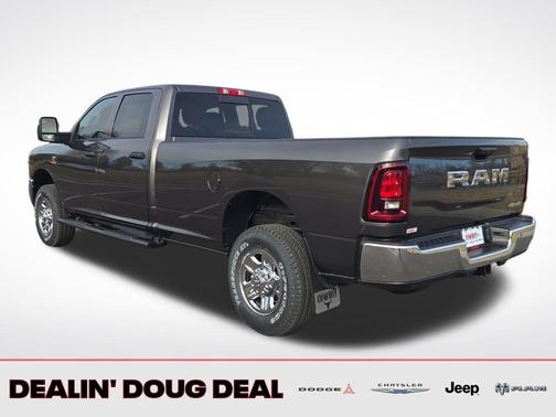 2026 RAM 2500 Tradesman Crew Cab 4x4 8' Box