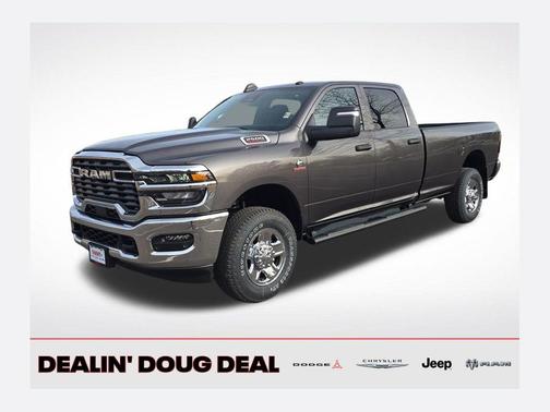 2026 RAM 2500 Tradesman Crew Cab 4x4 8' Box