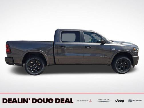 Granite Crystal Metallic Clearcoat 2026 RAM 1500 Big Horn/Lone Star