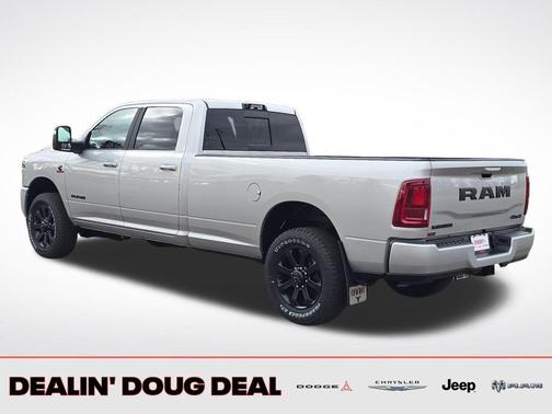 2026 RAM 3500 Laramie Crew Cab 4x4 8' Box