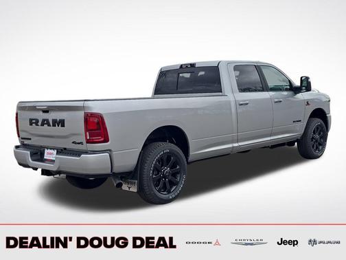 2026 RAM 3500 Laramie Crew Cab 4x4 8' Box