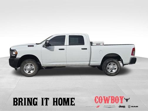 2023 RAM 2500 Tradesman Crew Cab 4x4 6'4' Box