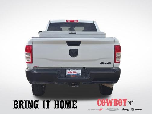 2023 RAM 2500 Tradesman Crew Cab 4x4 6'4' Box