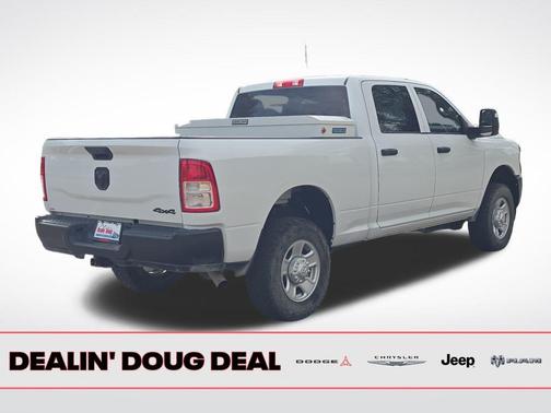 2023 RAM 2500 Tradesman Crew Cab 4x4 6'4' Box