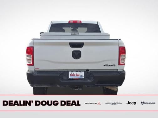 2023 RAM 2500 Tradesman Crew Cab 4x4 6'4' Box