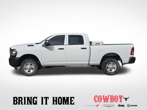 2023 RAM 2500 Tradesman Crew Cab 4x4 6'4' Box
