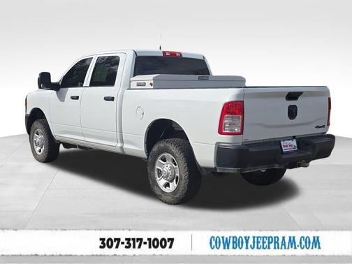 2023 RAM 2500 Tradesman Crew Cab 4x4 6'4' Box