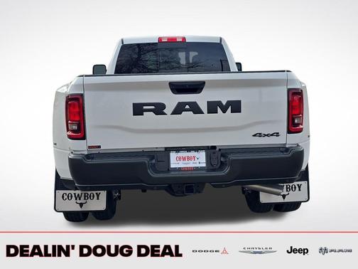 2026 RAM 3500 Tradesman Crew Cab 4x4 8' Box