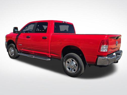 Flame Red Clearcoat 2024 RAM 2500 Big Horn Crew Cab 4x4 6'4' Box