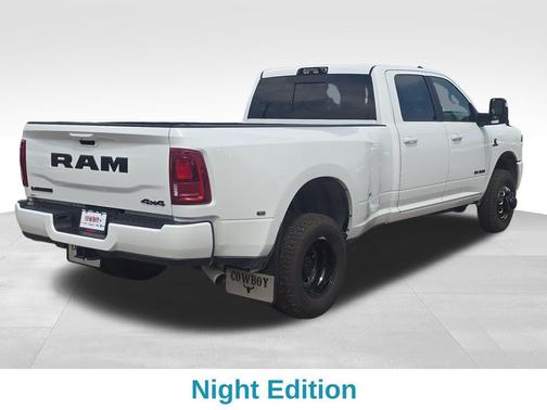 2025 RAM 3500 Laramie Crew Cab 4x4 8' Box