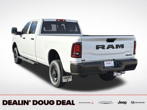 2026 RAM 2500 Tradesman Crew Cab 4x4 8' Box