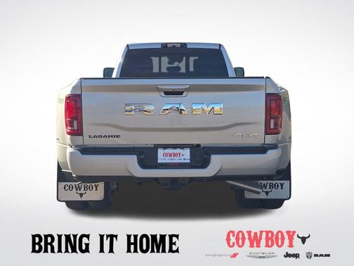 2026 RAM 3500 Laramie Crew Cab 4x4 8' Box