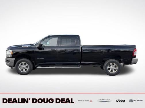 2024 RAM 2500 Big Horn Crew Cab 4x4 8' Box