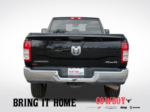 2024 RAM 2500 Big Horn Crew Cab 4x4 8' Box