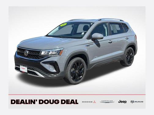 Gray 2022 Volkswagen Taos 1.5T SE