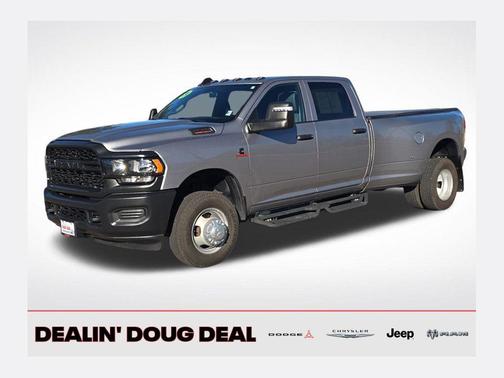 2024 RAM 3500 Tradesman Crew Cab 4x4 8' Box