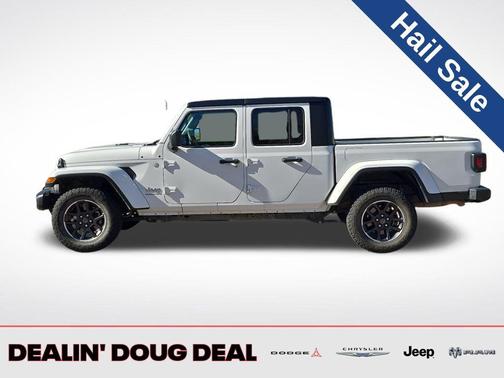 2023 Jeep Gladiator Overland