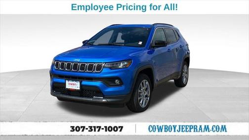 2024 Jeep Compass Latitude Lux
