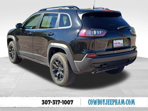 2022 Jeep Cherokee X 4x4