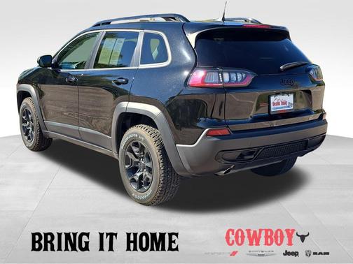 2022 Jeep Cherokee X 4x4