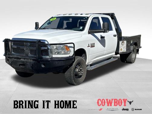 2018 RAM 3500 Tradesman Crew Cab 4x4 8' Box