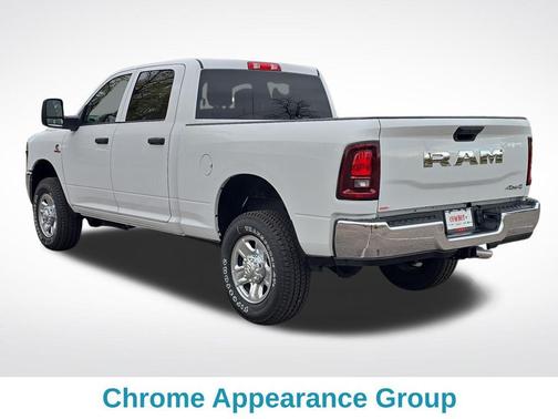 2025 RAM 2500 Tradesman Crew Cab 4x4 6'4' Box