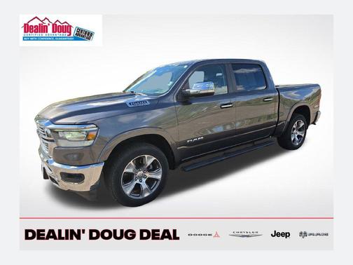 Granite Crystal Metallic Clearcoat 2020 RAM 1500 Laramie