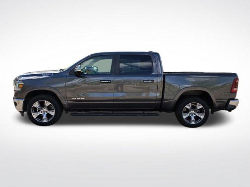 Granite Crystal Metallic Clearcoat 2020 RAM 1500 Laramie