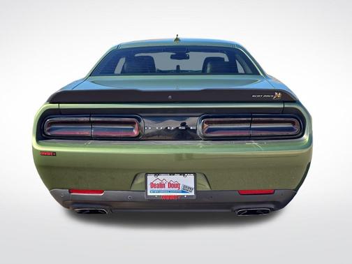 2022 Dodge Challenger R/T Scat Pack