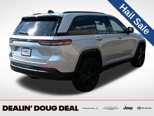 2023 Jeep Grand Cherokee Altitude