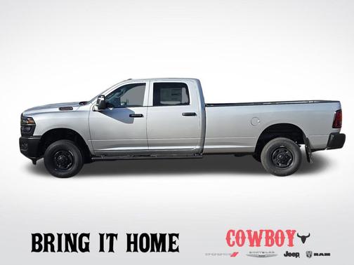 2026 RAM 2500 Tradesman Crew Cab 4x4 8' Box