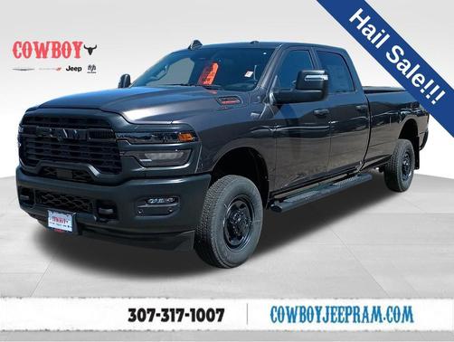 2025 RAM 2500 Tradesman Crew Cab 4x4 8' Box