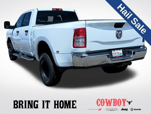 2024 RAM 3500 Big Horn Crew Cab 4x4 8' Box