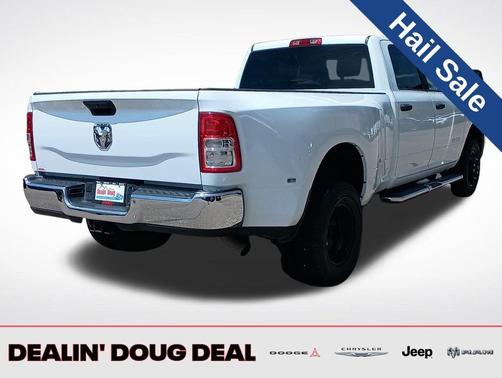 2024 RAM 3500 Big Horn Crew Cab 4x4 8' Box