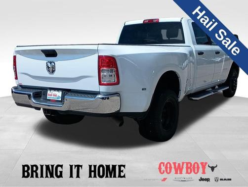 2024 RAM 3500 Big Horn Crew Cab 4x4 8' Box