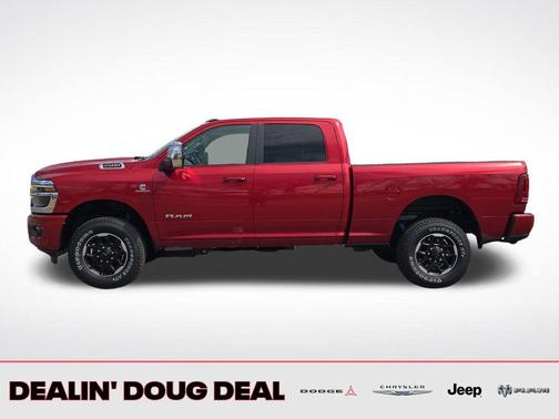 Molten Red Pearlcoat 2026 RAM 2500 Laramie Crew Cab 4x4 6'4' Box